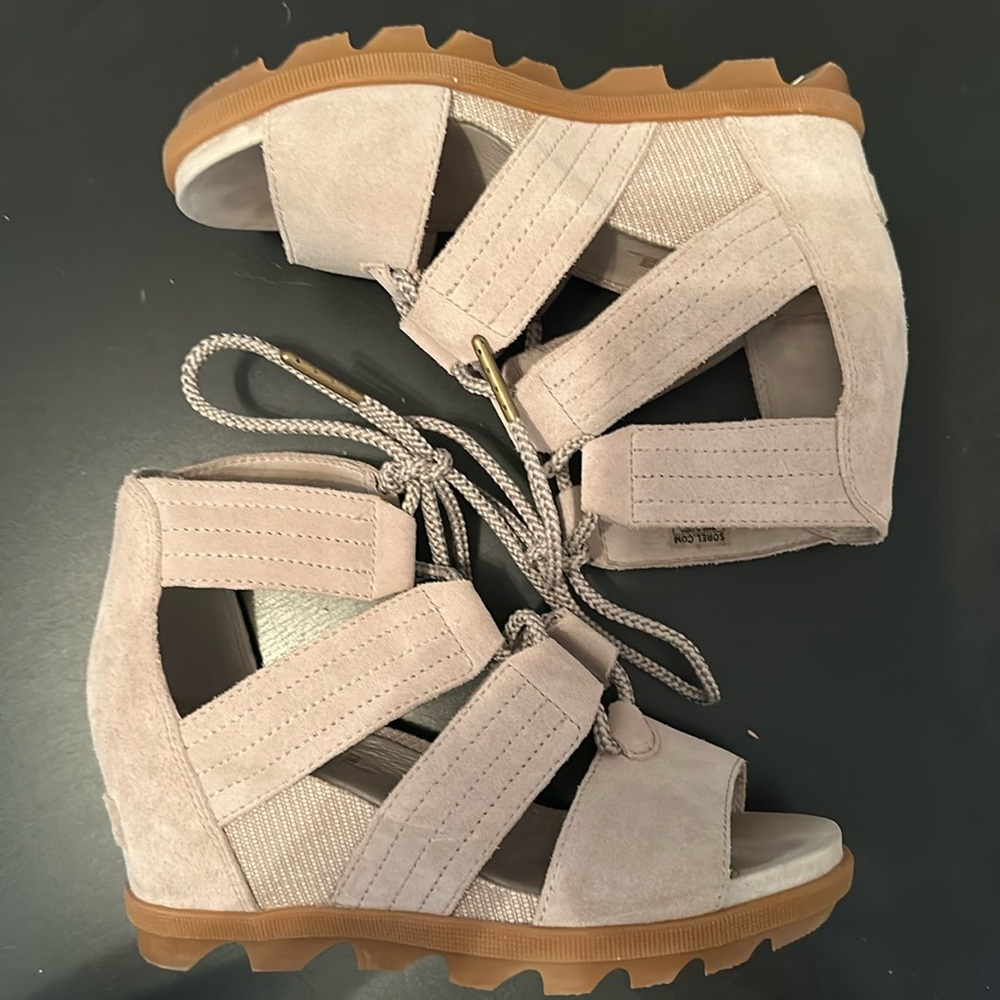 Sorel Joanie lace sandal